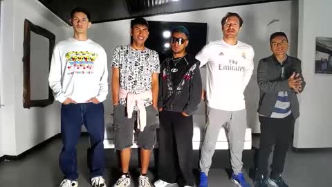 Snapshot of crismens chatting on 10/02/25, 11:39 crismens online show from 10/02/25, 11:39