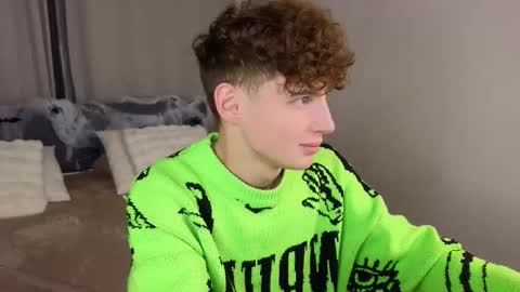 Chris online show from 11/02/25, 03:14