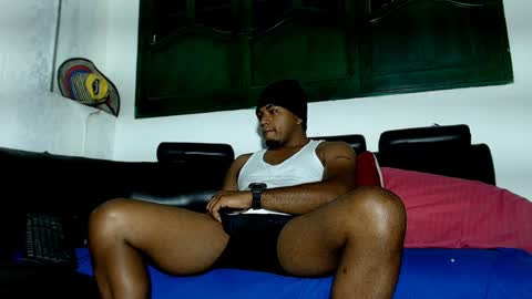 yereimis y jaider  online show from 01/21/25, 02:33