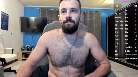 Snapshot of crissstud chatting on 12/22/25, 05:26 Criss online show from 12/22/25, 05:26