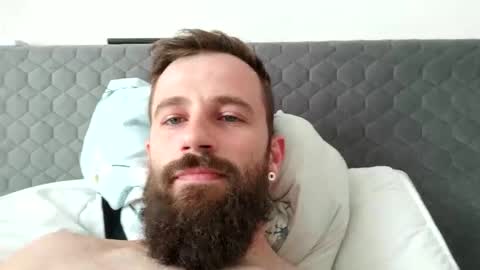 Snapshot of crissstud chatting on 03/16/26, 06:50 Criss online show from 03/16/26, 06:50