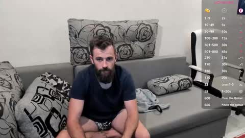 Snapshot of crissstud chatting on 03/17/26, 09:18 Criss online show from 03/17/26, 09:18