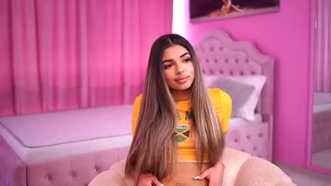 Snapshot of crisstyblair chatting on 03/27/26, 10:15 Crissy online show from 03/27/26, 10:15