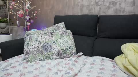 Snapshot of crissy_love chatting on 12/14/24, 11:45 crissy_love online show from 12/14/24, 11:45