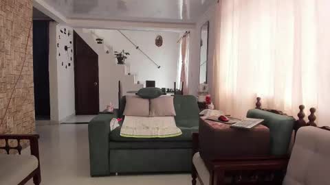 Snapshot of cristal_18xxx chatting on 03/10/26, 02:33 Cristal online show from 03/10/26, 02:33