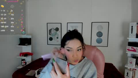 Cristal online show from 12/16/24, 04:13