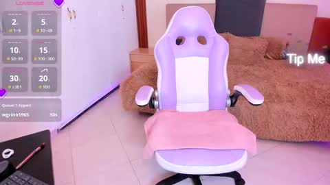 Snapshot of cristal_crossfit chatting on 03/05/26, 10:22 Cristal online show from 03/05/26, 10:22