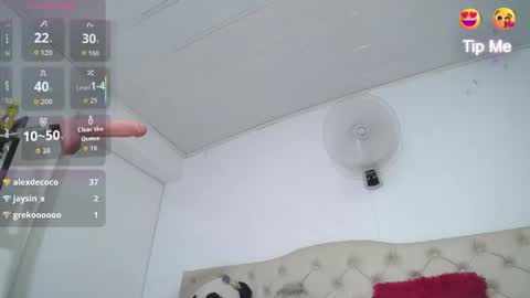 Milena online show from 05/15/26, 01:56