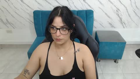 Cristal online show from 12/23/24, 08:11