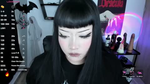 Snapshot of cristal_kosh chatting on 07/24/26, 08:51 Cris online show from 07/24/26, 08:51