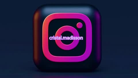 Snapshot of cristal_madissonn chatting on 02/22/25, 06:28 cristal madissonn online show from 02/22/25, 06:28