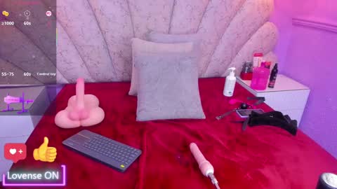 Snapshot of cristal_mason chatting on 01/23/25, 05:42 Cristal online show from 01/23/25, 05:42