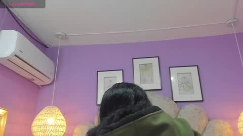 Snapshot of cristal_mason chatting on 02/01/25, 11:32 Cristal online show from 02/01/25, 11:32