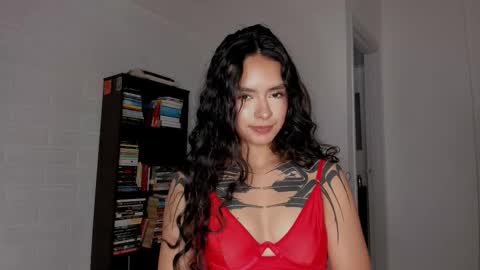 Snapshot of cristal_roberts_ chatting on 02/12/26, 11:27 Cristal online show from 02/12/26, 11:27