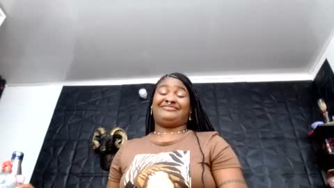 Snapshot of cristal_smith06 chatting on 07/12/26, 04:36 Hanna online show from 07/12/26, 04:36