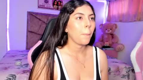 Snapshot of cristal_smith20 chatting on 07/06/26, 03:03 cristal_smith20 online show from 07/06/26, 03:03