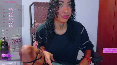 Snapshot of cristal_subin69 chatting on 10/20/25, 12:05 STEFANYIG cristalsubin online show from 10/20/25, 12:05