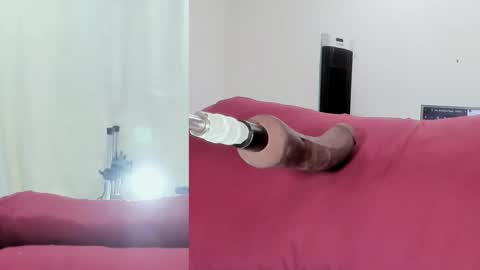 Snapshot of cristal_thompson_ chatting on 03/19/26, 12:09 cristal_thompson_ online show from 03/19/26, 12:09