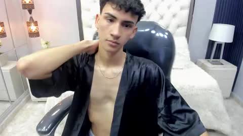 ANGEL  online show from 10/24/25, 05:31