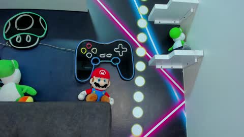 Nicole  Connection time 220pm-910pmCol online show from 12/28/24, 02:01