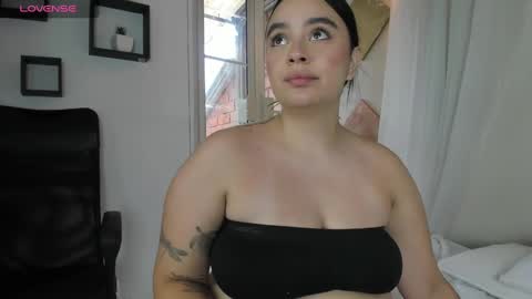 Cristal Cute  online show from 12/17/24, 11:39