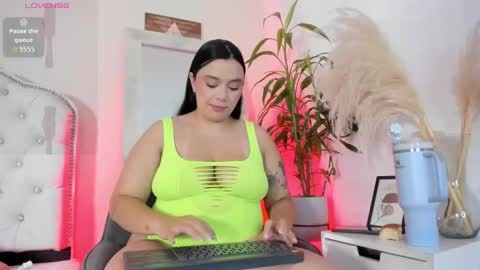 Cristal Cute  online show from 10/09/25, 11:52