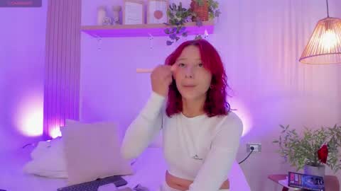 cristalfoxy_ online show from 12/20/25, 07:21