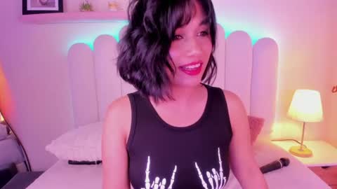 Snapshot of cristalhorny_69 chatting on 07/13/26, 01:41 Cristal online show from 07/13/26, 01:41