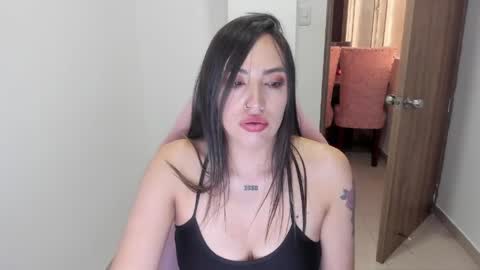 Snapshot of cristall_sweett0 chatting on 04/16/26, 10:34 sofia online show from 04/16/26, 10:34