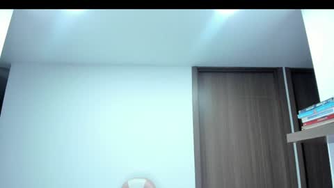 Snapshot of cristall_sweett0 chatting on 07/26/26, 03:47 sofia online show from 07/26/26, 03:47