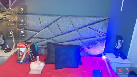 CRISTAL MILF online show from 12/03/24, 11:35