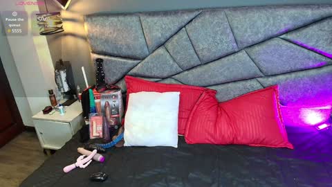 CRISTAL MILF online show from 12/13/24, 11:39