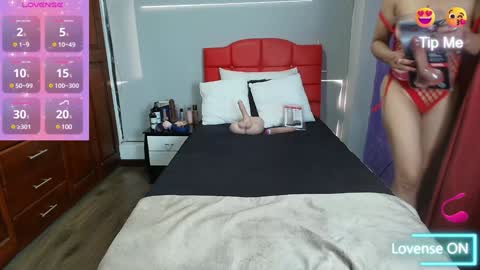 CRISTAL MILF online show from 02/06/25, 08:02