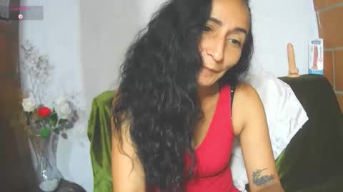 Snapshot of cristalvelvet chatting on 06/02/26, 10:50 online show from 06/02/26, 10:50