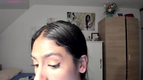 veronika online show from 03/03/26, 02:39