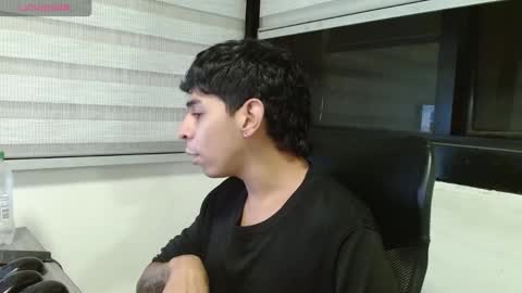 cristhian online show from 09/18/25, 08:16