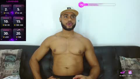 Snapshot of cristian_disick chatting on 02/06/25, 01:43 cristian_disick online show from 02/06/25, 01:43