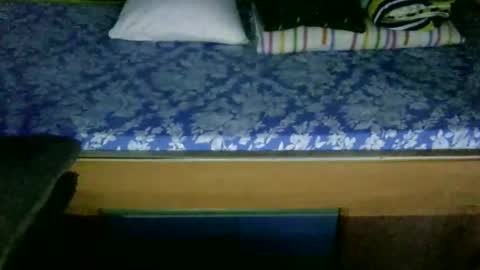 Snapshot of cristianrr184034 chatting on 01/06/25, 08:07 cristianrr184034 online show from 01/06/25, 08:07