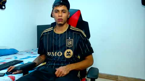 Snapshot of cristiantayron chatting on 03/17/26, 06:28 cristian online show from 03/17/26, 06:28