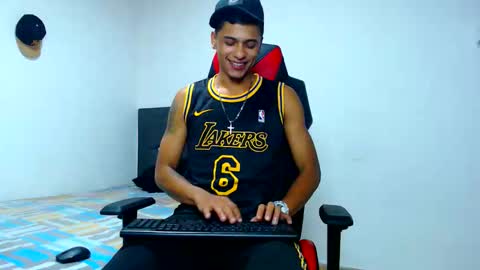 Snapshot of cristiantayron chatting on 03/31/26, 09:10 cristian online show from 03/31/26, 09:10