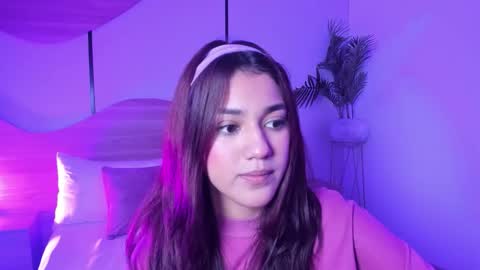Snapshot of cristin_collins chatting on 03/23/26, 03:49 C R I S T I N online show from 03/23/26, 03:49