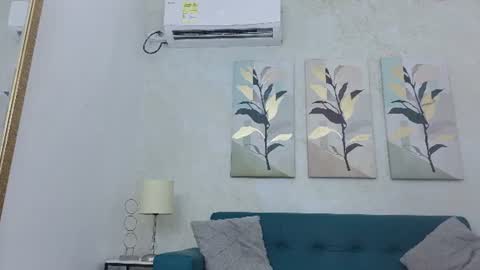 Snapshot of cristina_aznar chatting on 06/30/26, 07:04 Cris online show from 06/30/26, 07:04