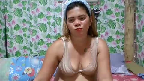 Snapshot of cristine316 chatting on 02/24/25, 08:49 cristine316 online show from 02/24/25, 08:49