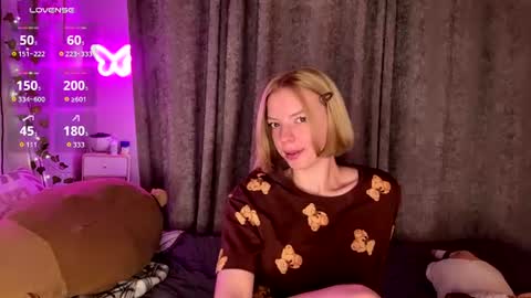 Snapshot of cristinekondo chatting on 08/03/26, 04:33 Marry online show from 08/03/26, 04:33