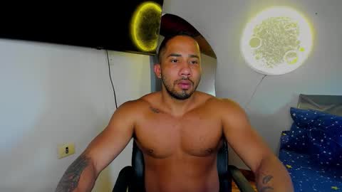 Cristian online show from 11/23/25, 03:23