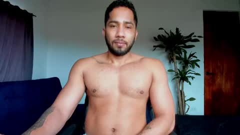 Snapshot of cristobal12cock chatting on 06/04/26, 01:50 Cristian online show from 06/04/26, 01:50