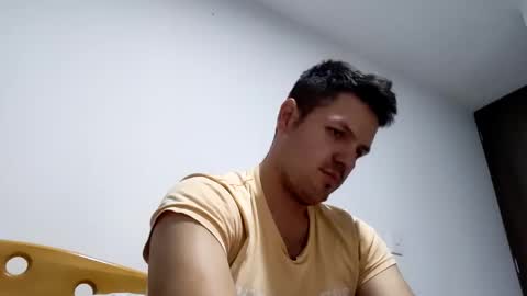 cristopher3042 online show from 01/08/25, 12:06