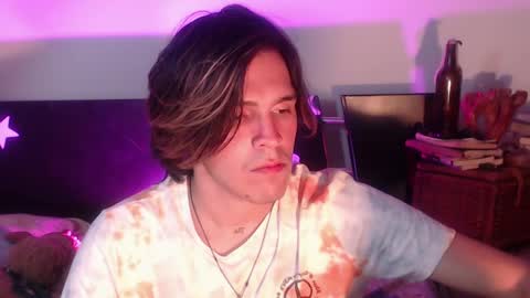 Snapshot of cristopher_069 chatting on 12/10/24, 02:05 Cristopher online show from 12/10/24, 02:05