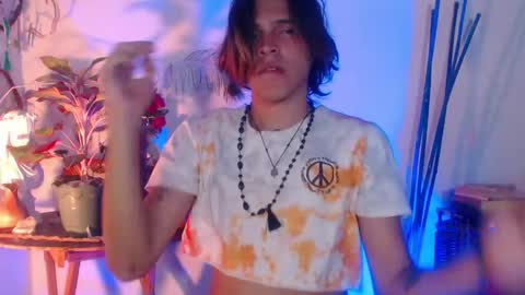 Snapshot of cristopher_069 chatting on 01/20/25, 01:18 Cristopher online show from 01/20/25, 01:18