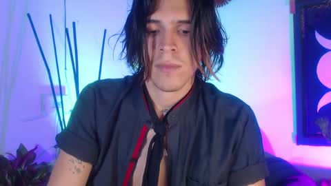 Snapshot of cristopher_069 chatting on 02/12/25, 11:41 Cristopher online show from 02/12/25, 11:41